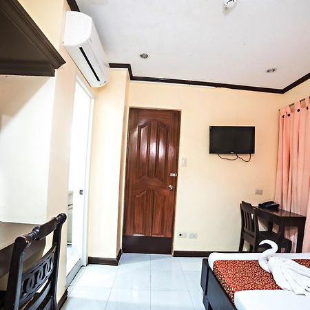 Reddoorz Near Ormoc Port Terminal Hotel Exterior photo
