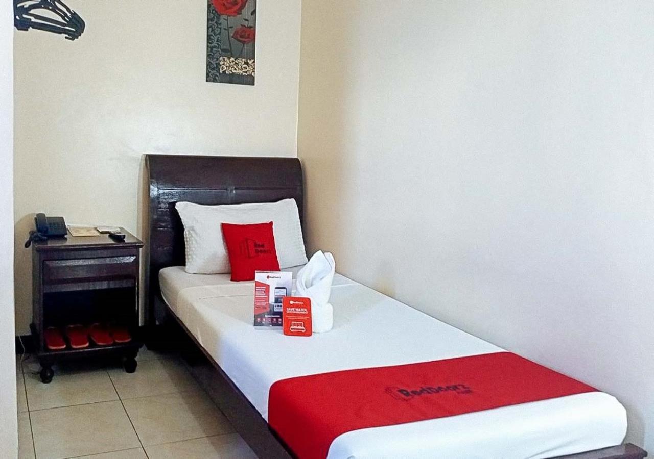 Reddoorz Near Ormoc Port Terminal Hotel Exterior photo