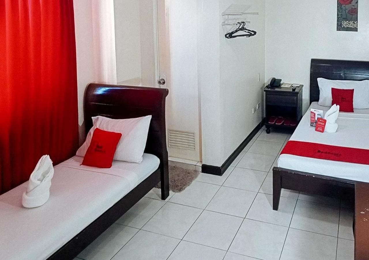 Reddoorz Near Ormoc Port Terminal Hotel Exterior photo